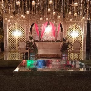 8 wedding stage